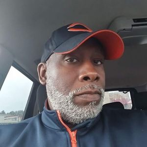 Meet your Posher, Kenneth